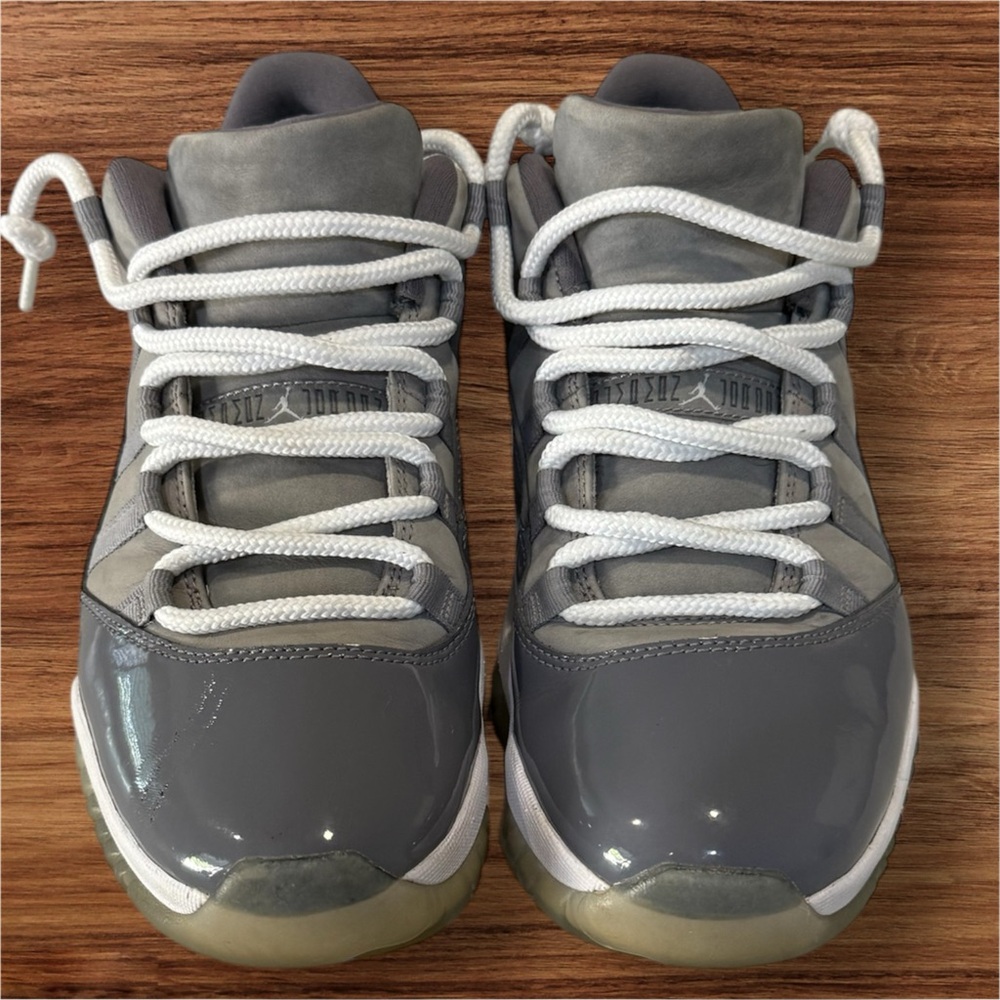 Jordan 11 Retro Low Cool Grey 2018 Size 10.5